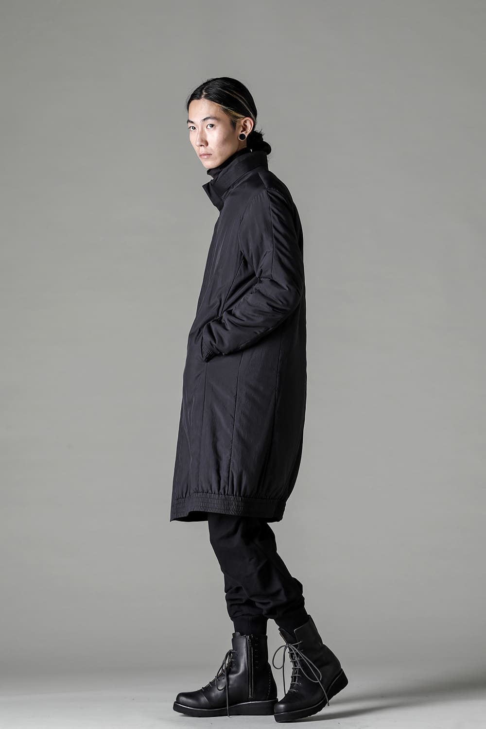 Nylon coat shrink nylon black