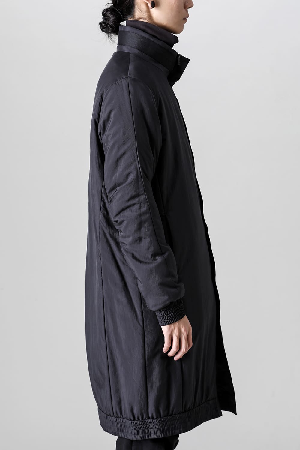 Nylon coat shrink nylon black