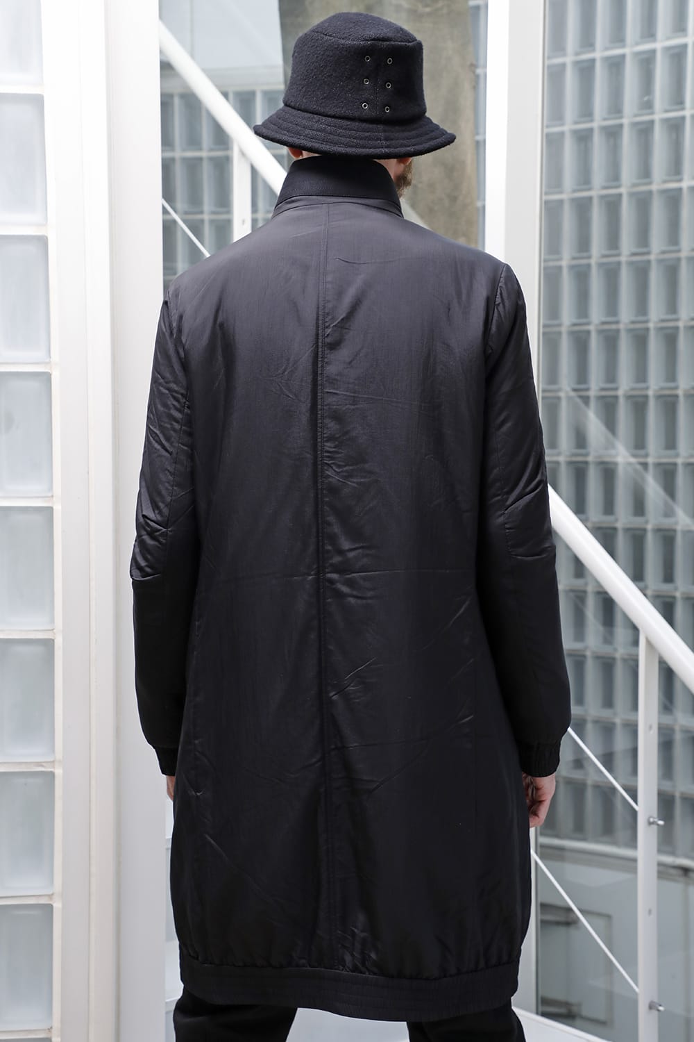 Nylon coat shrink nylon black
