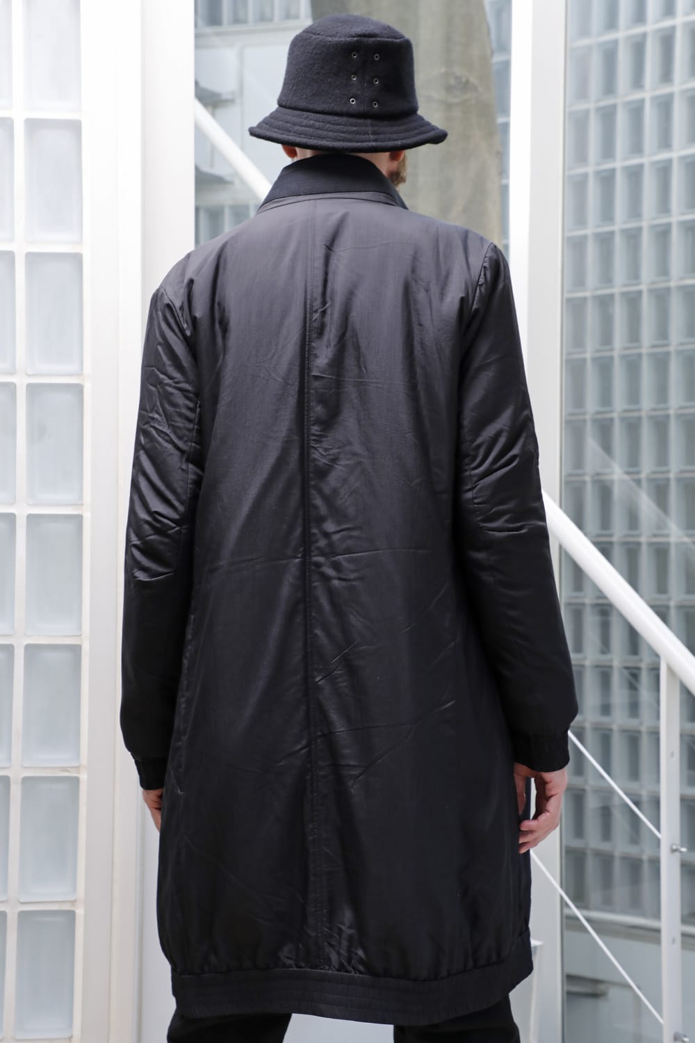 Nylon coat shrink nylon black