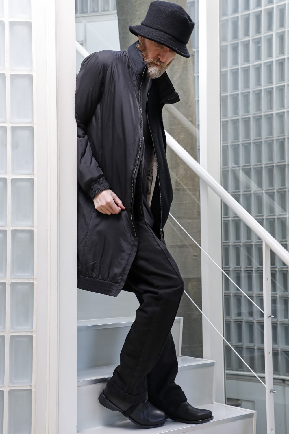 Nylon coat shrink nylon black