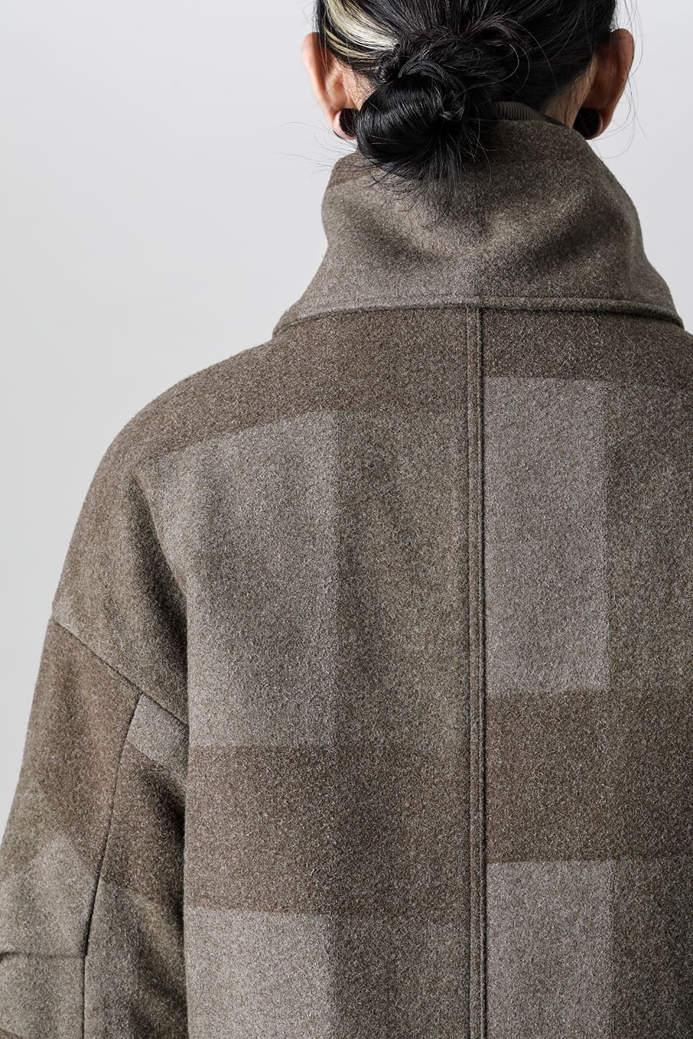 High neck jacket wool needle punch