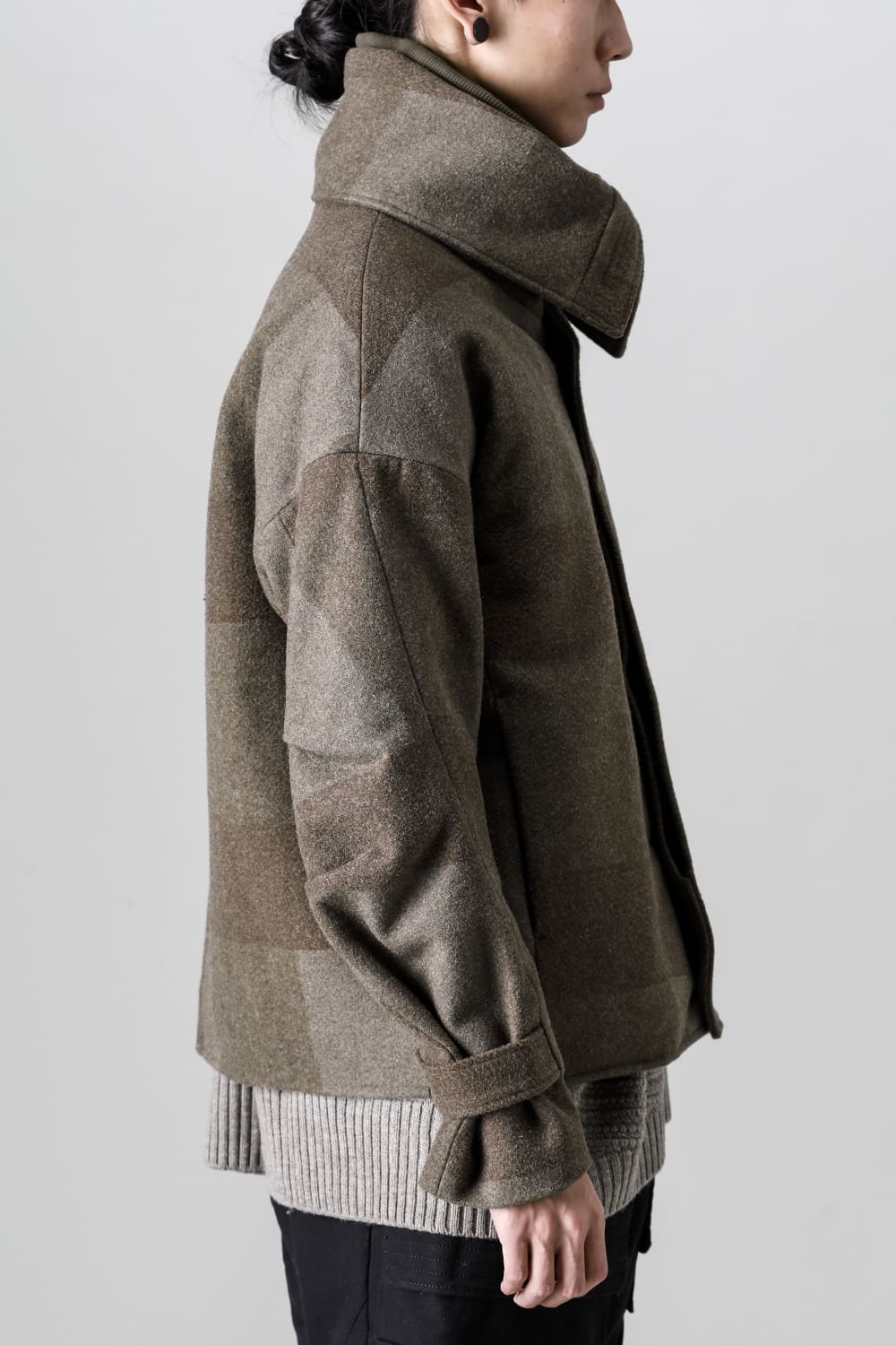 High neck jacket wool needle punch