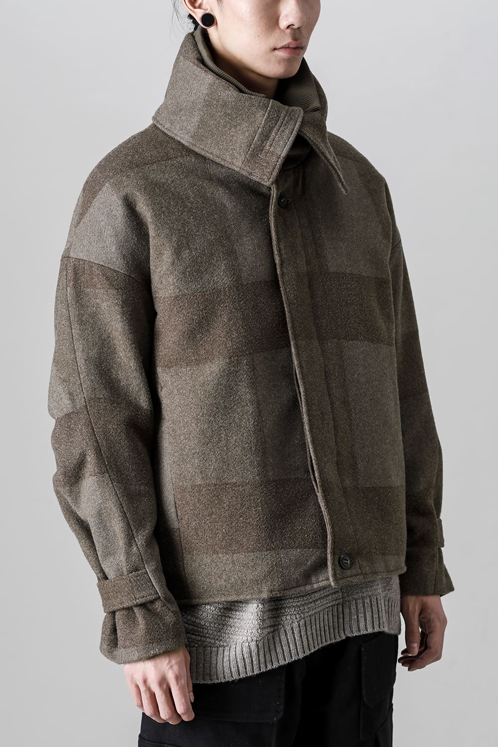 High neck jacket wool needle punch