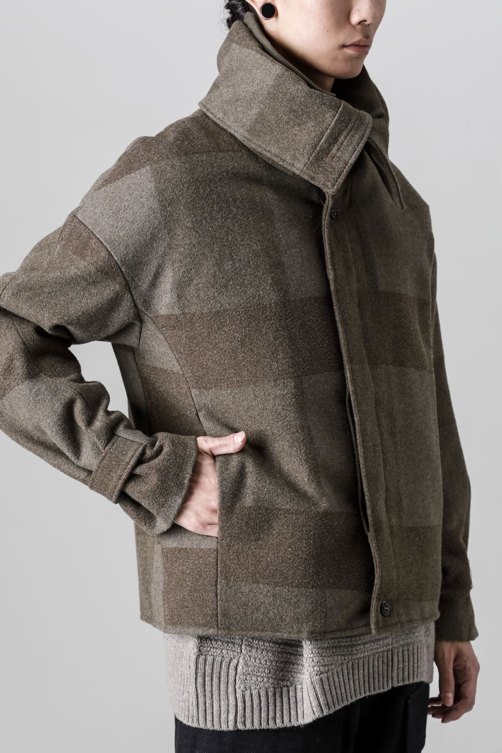 High neck jacket wool needle punch