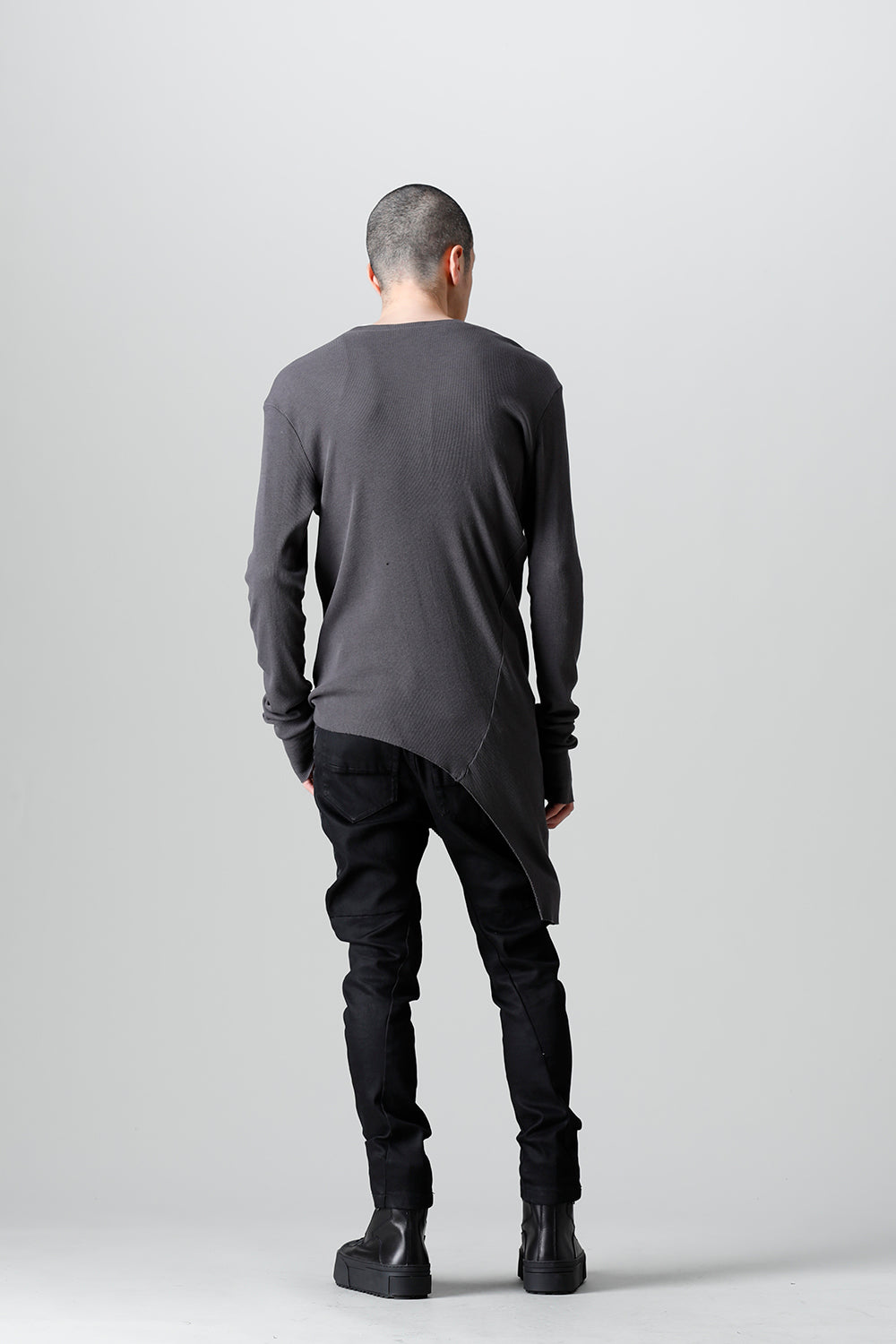 リブ アシンメトリーカットソー チャコール