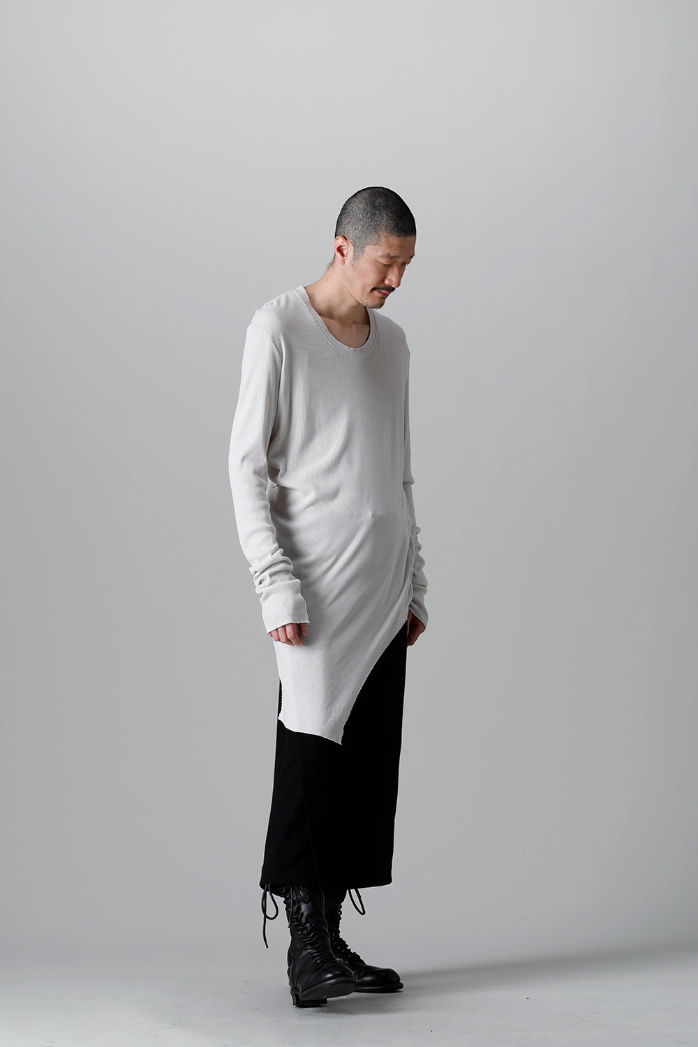 リブ アシンメトリーカットソー プラスター