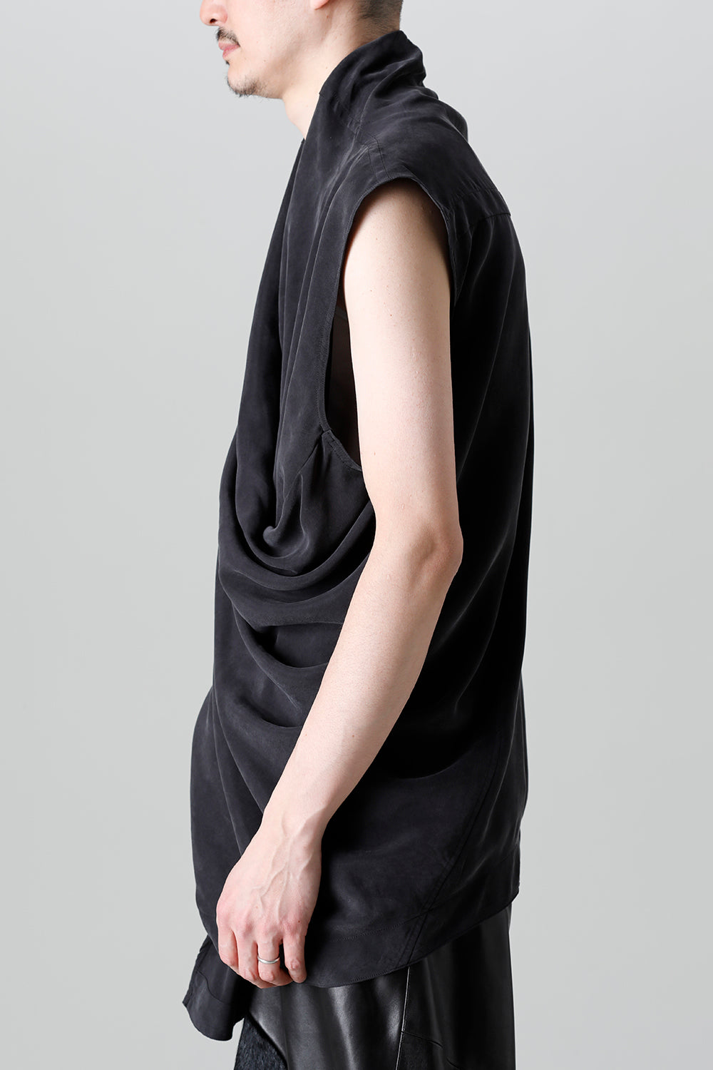 Fibril Twill Drape Pullover