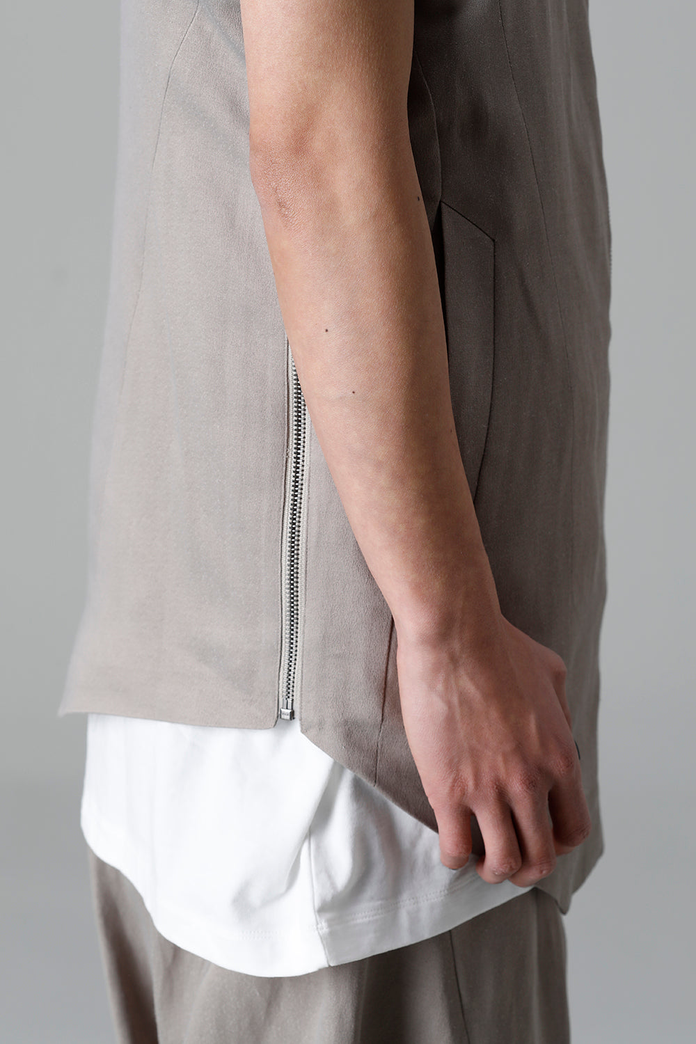 Satin jacquard Vest Graige