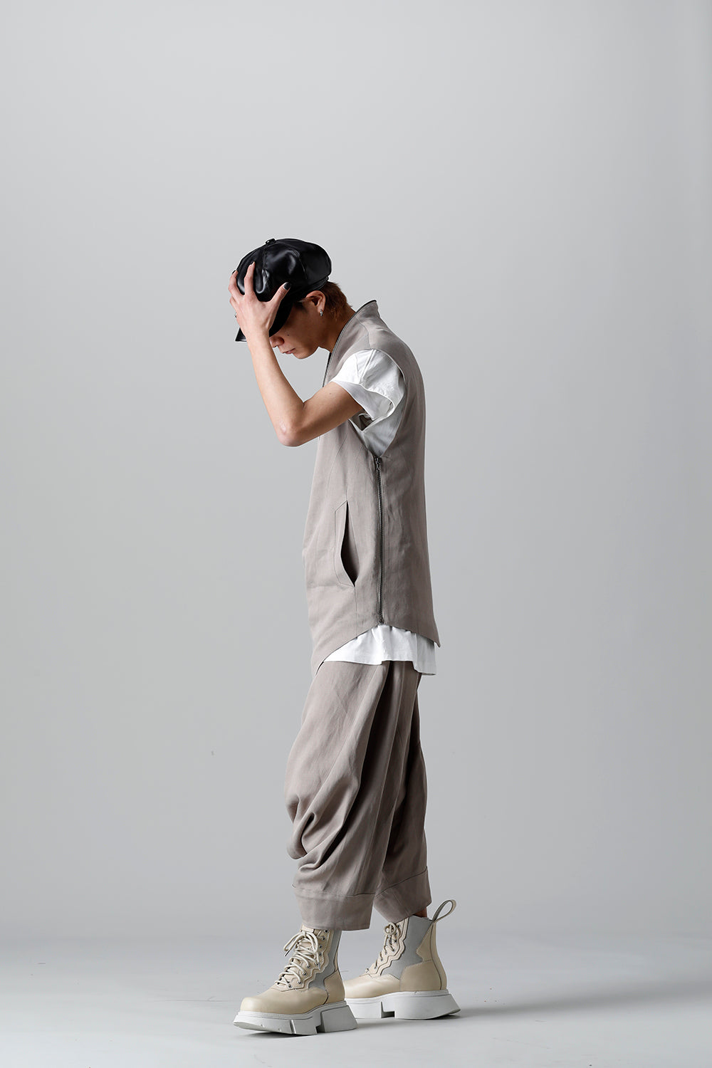 Satin jacquard Vest Graige