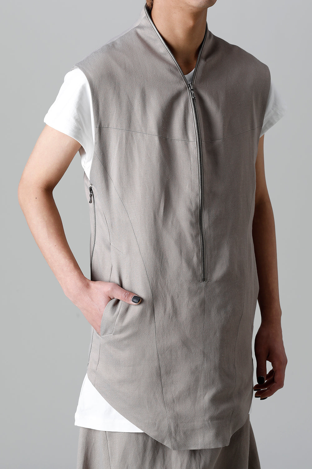 Satin jacquard Vest Graige