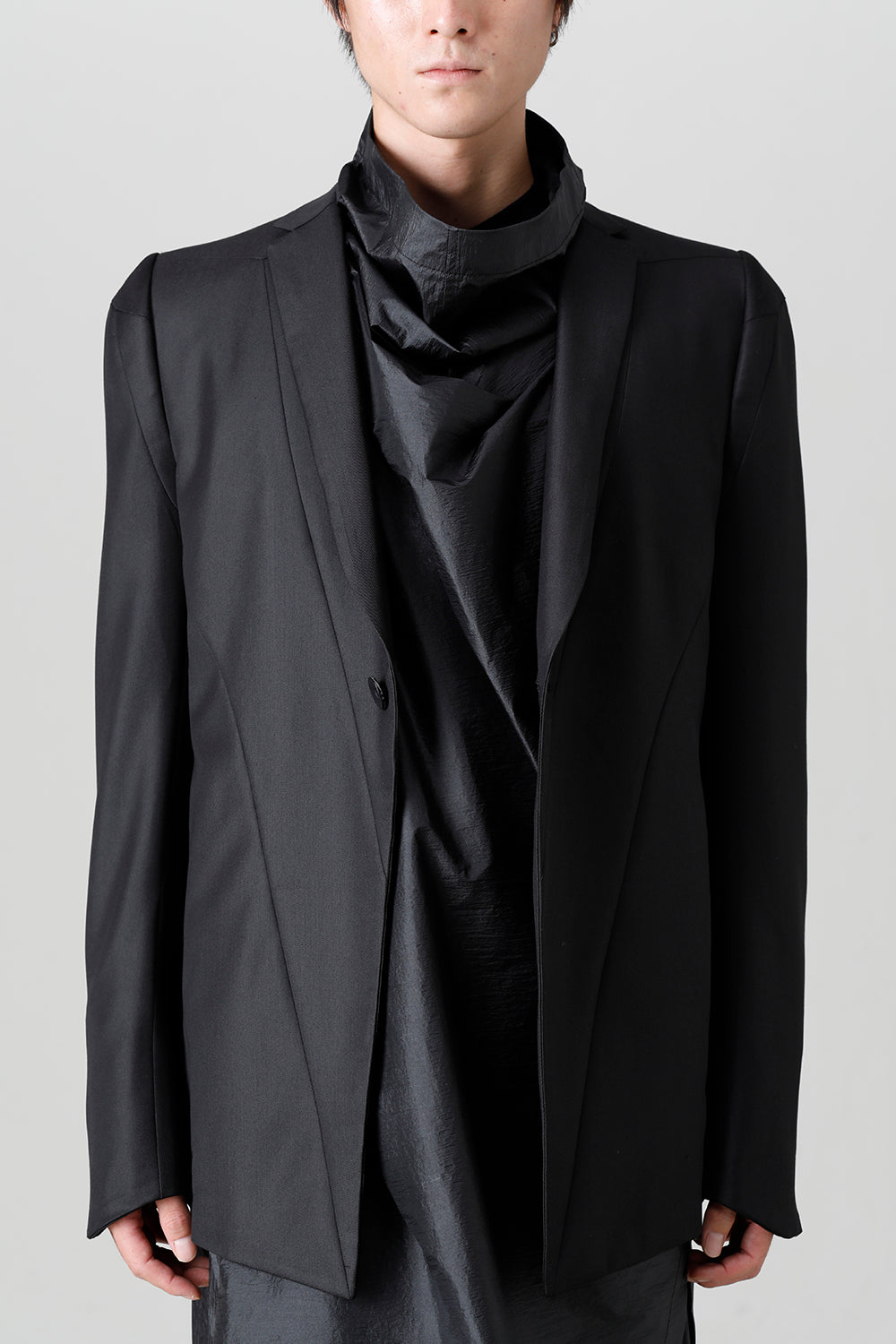 Wool/Polyester Gabardine Tailored Jacket