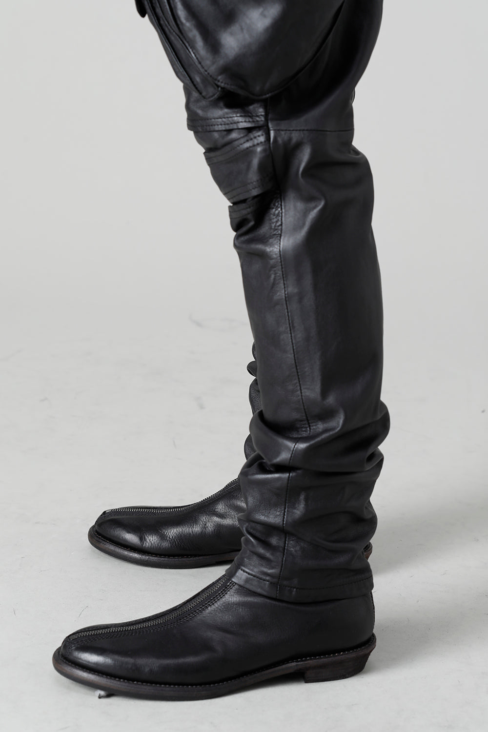 Lamb Leather Gas Mask Skinny Pants