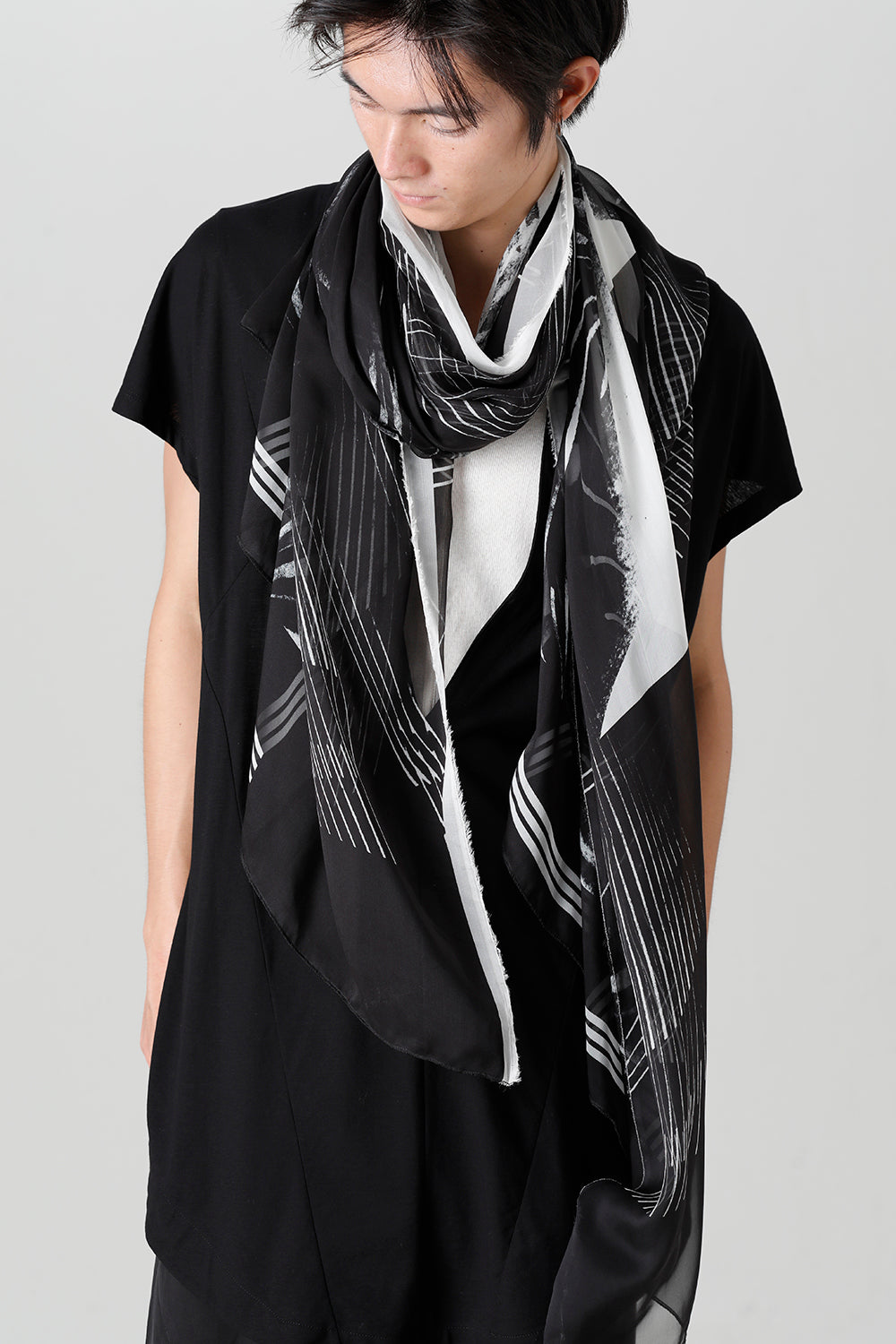 プリント シルクストール ブラック