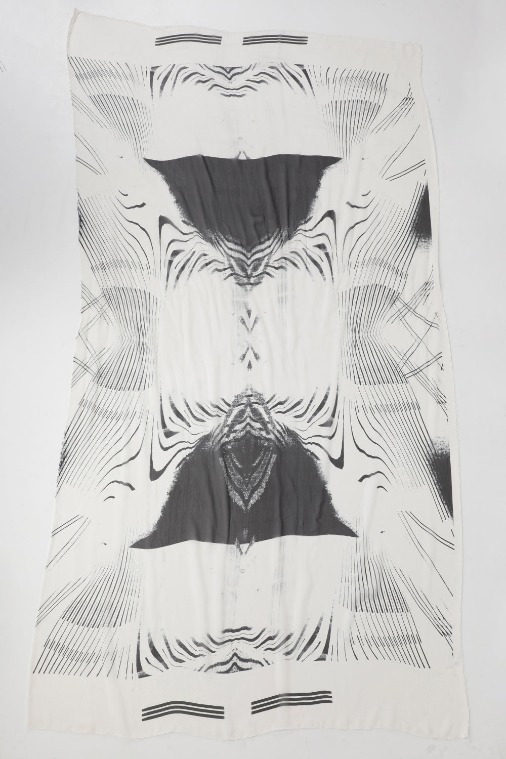 プリント シルクストール オフホワイト