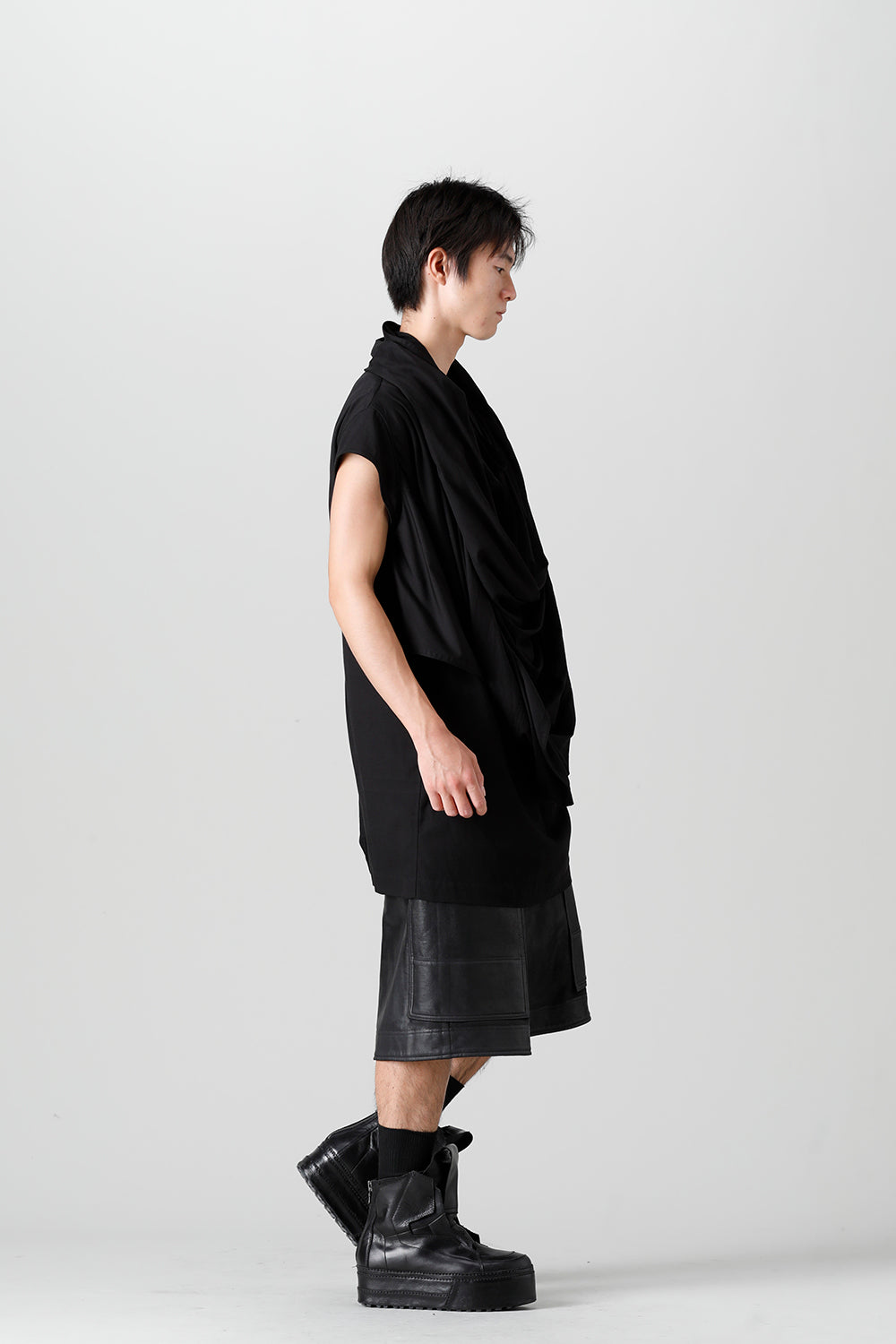 Rayon/Cotton Cloth Drape Neck Pullover Black
