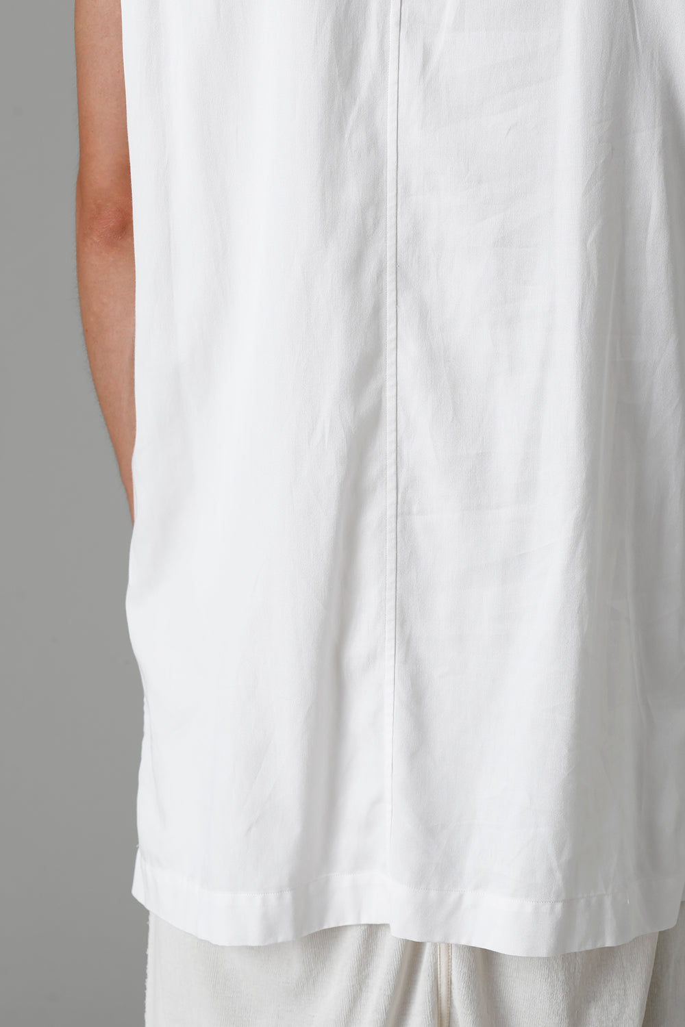 Rayon/Cotton Cloth Drape Neck Pullover Off White