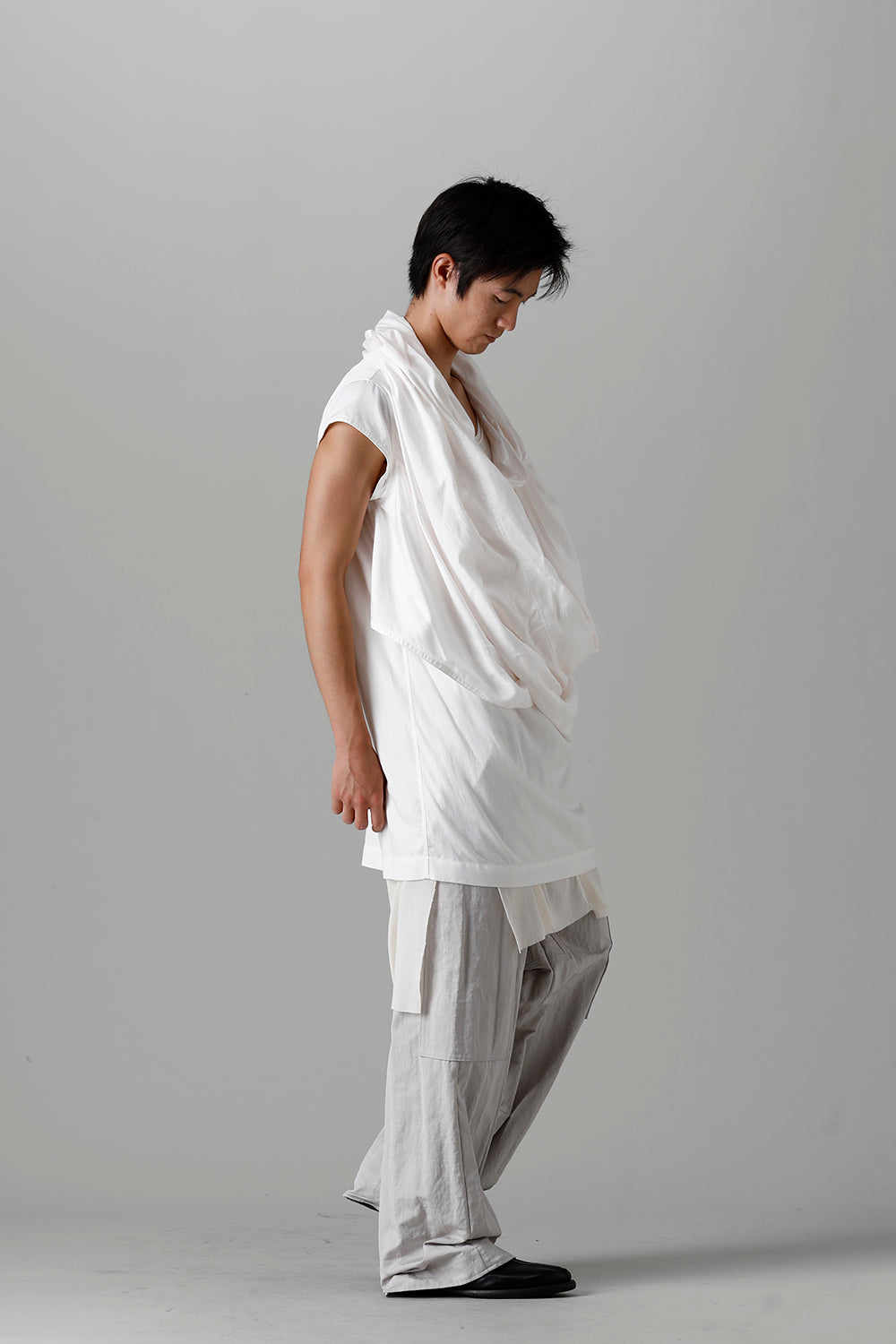 Rayon/Cotton Cloth Drape Neck Pullover Off White