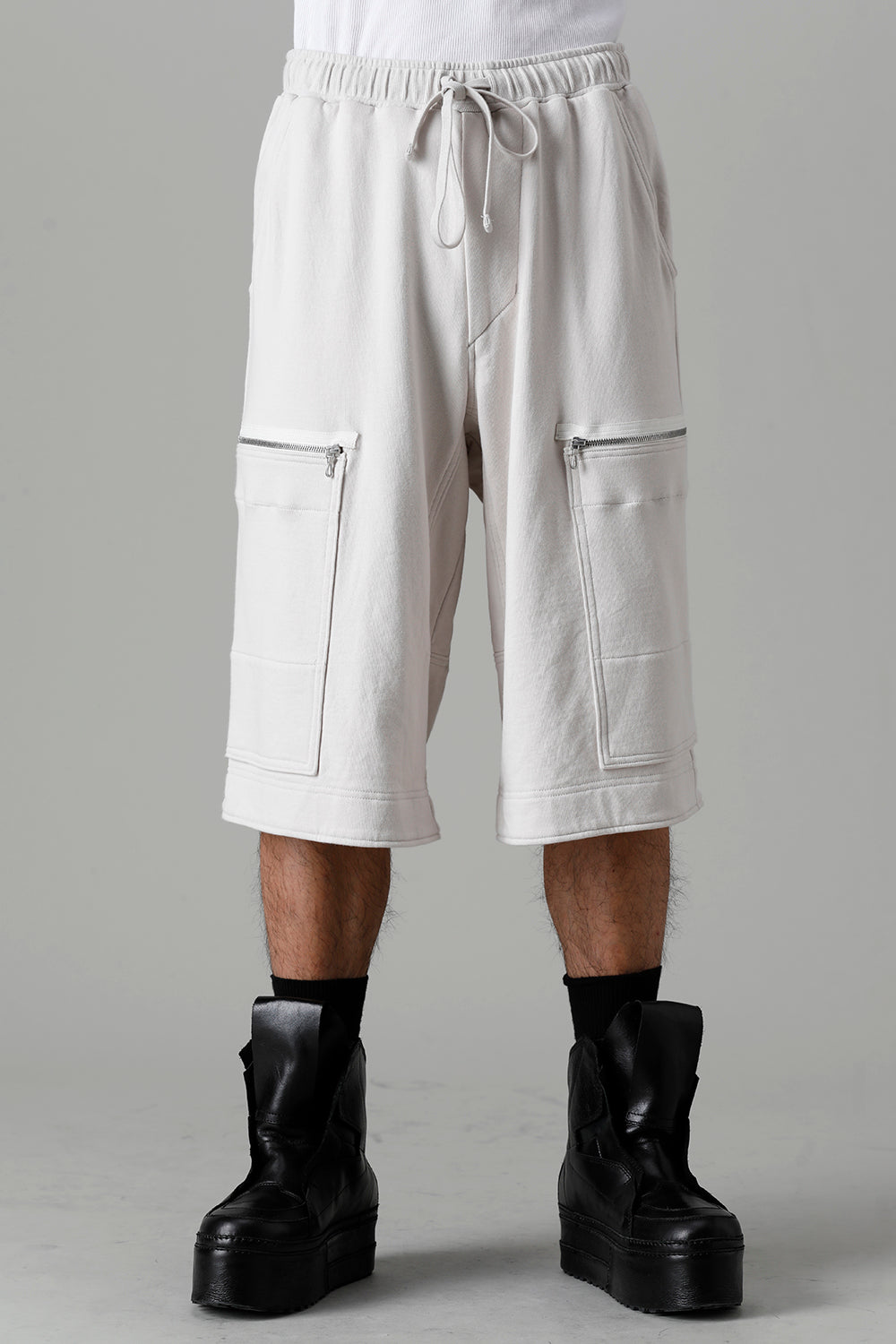 Cotton Sweat Cargo Shorts Plaster