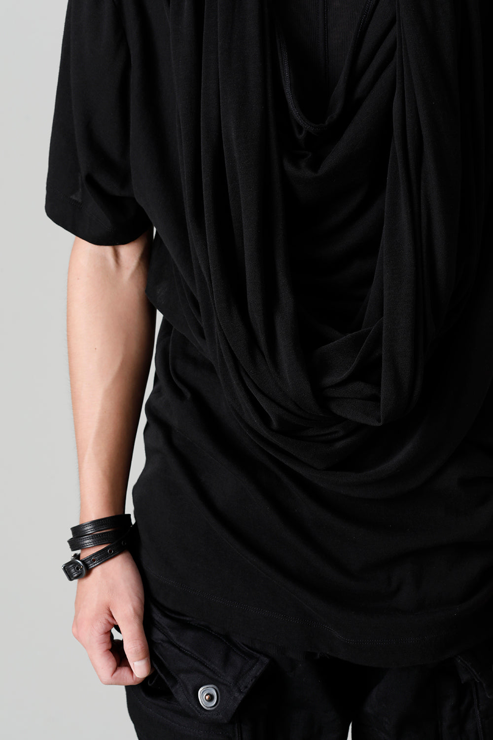 Cotton/Cupro Jersey Drape Neck Short Sleeve T-Shirt Black