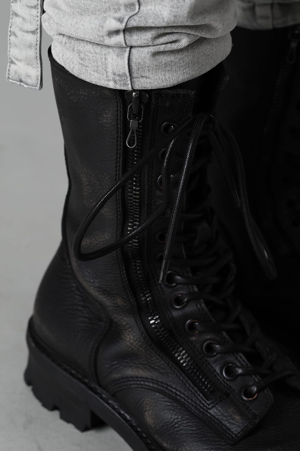 Cow Skin Damege Lace Up Boots