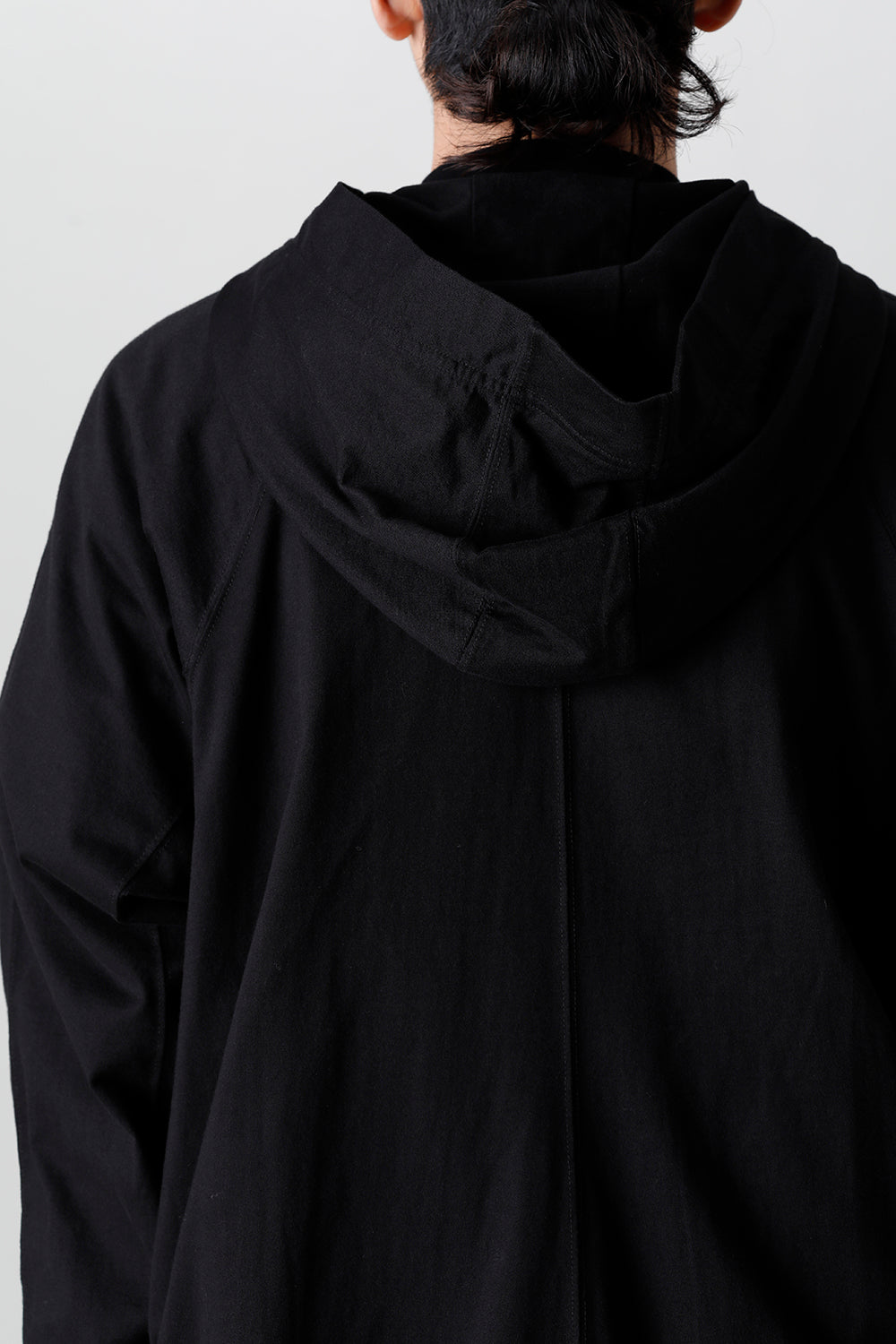 Twist Tuck Hoodie Black