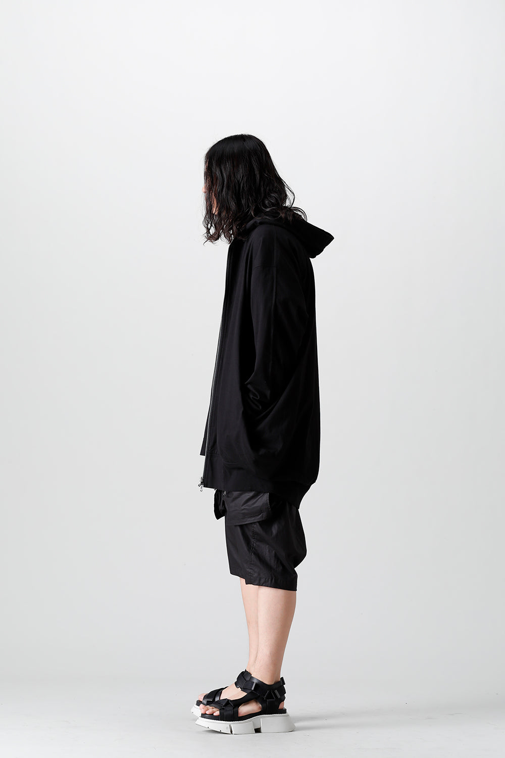 Twist Tuck Hoodie Black