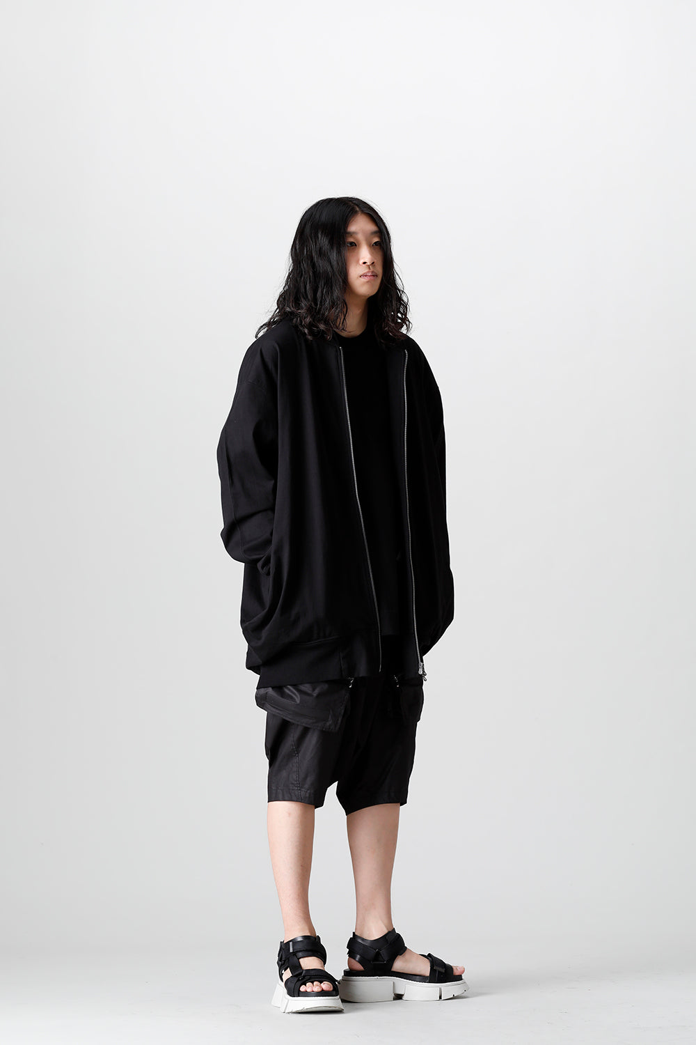 Twist Tuck Hoodie Black