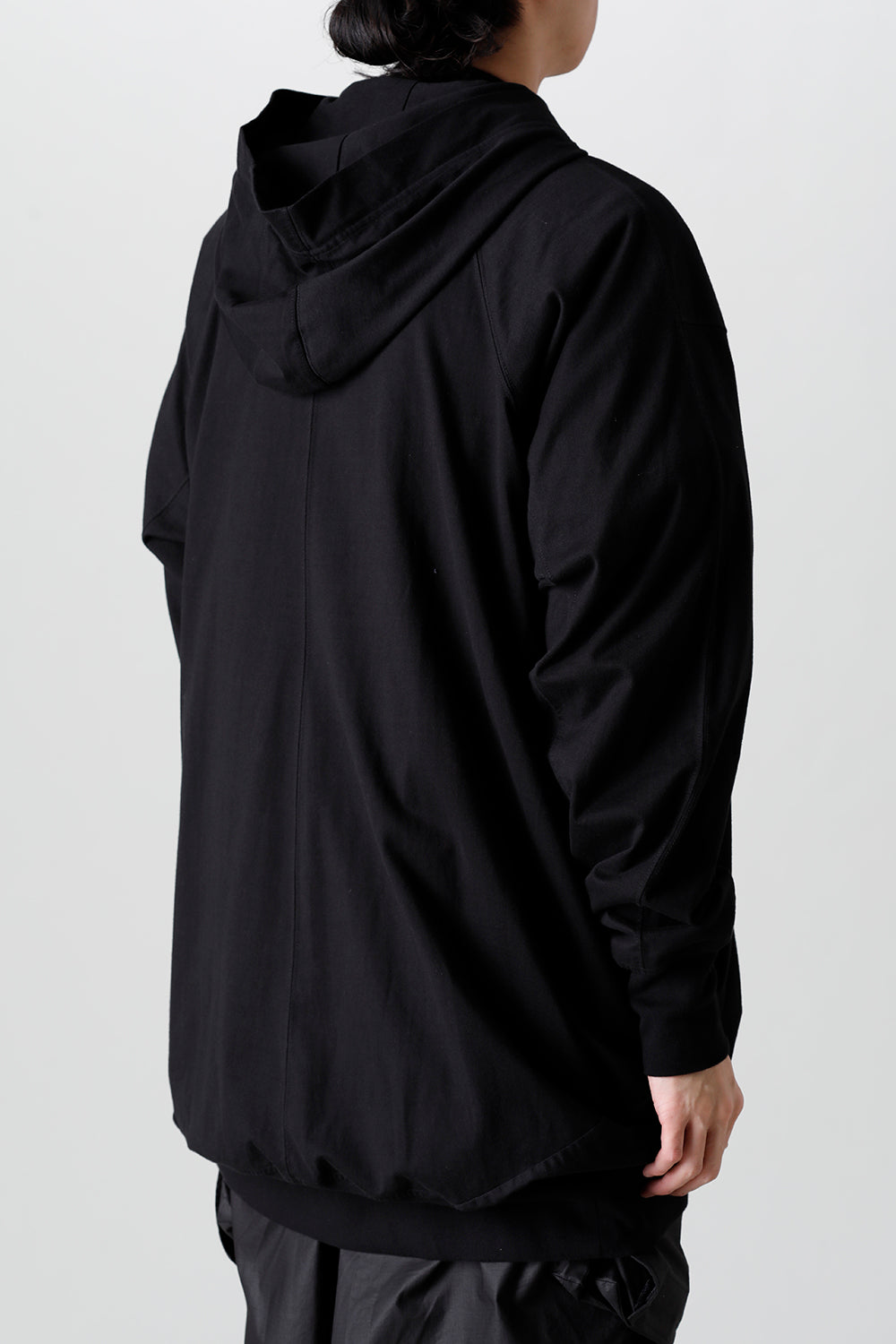 Twist Tuck Hoodie Black