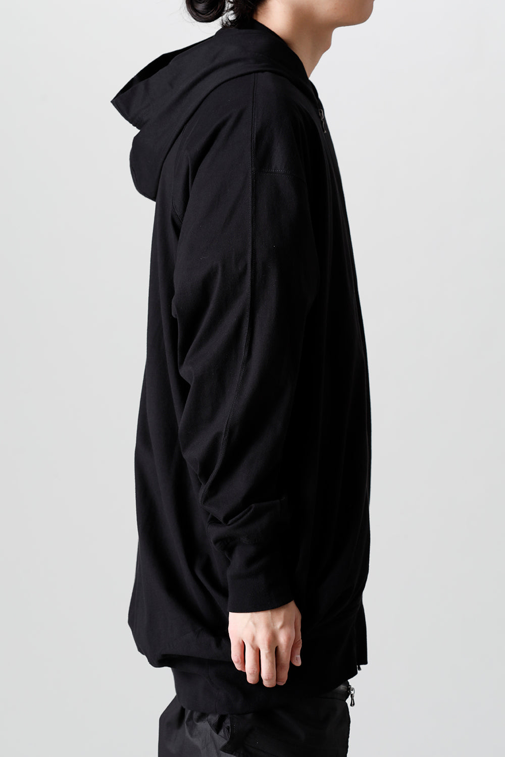 Twist Tuck Hoodie Black