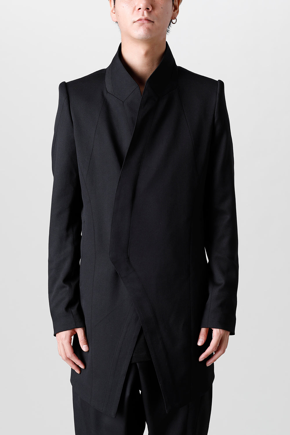 The R Limited 10 year anniversary MA_JULIUS Seamed Tailored Jacket