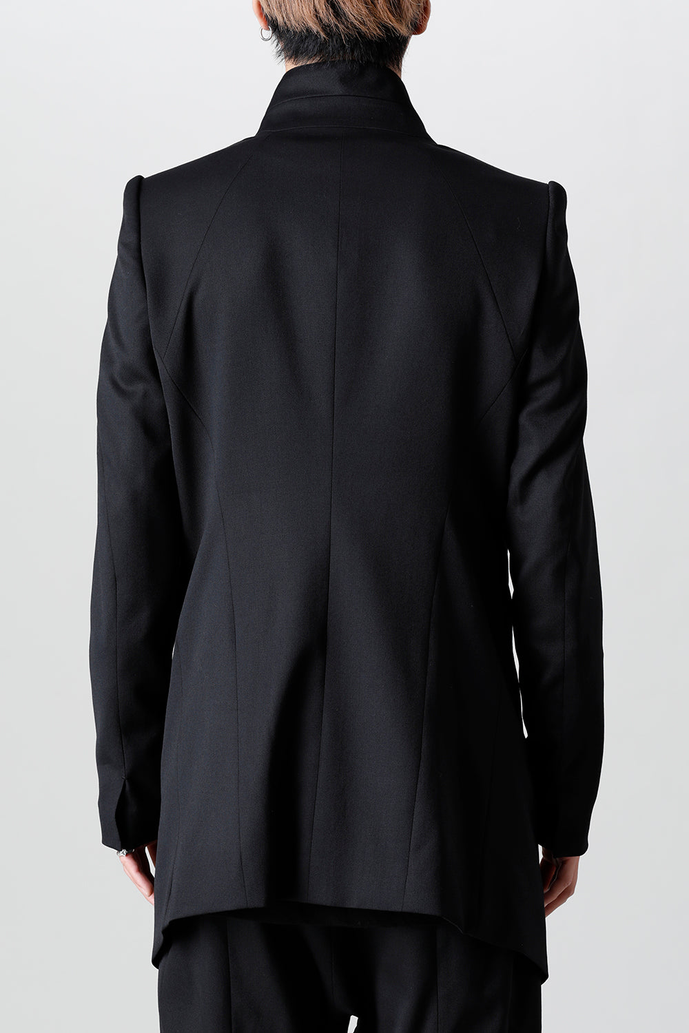 The R Limited 10 year anniversary MA_JULIUS Seamed Tailored Jacket