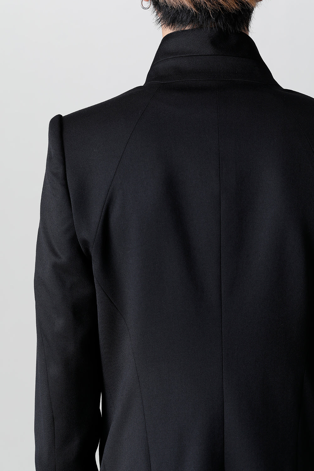 The R Limited 10 year anniversary MA_JULIUS Seamed Tailored Jacket