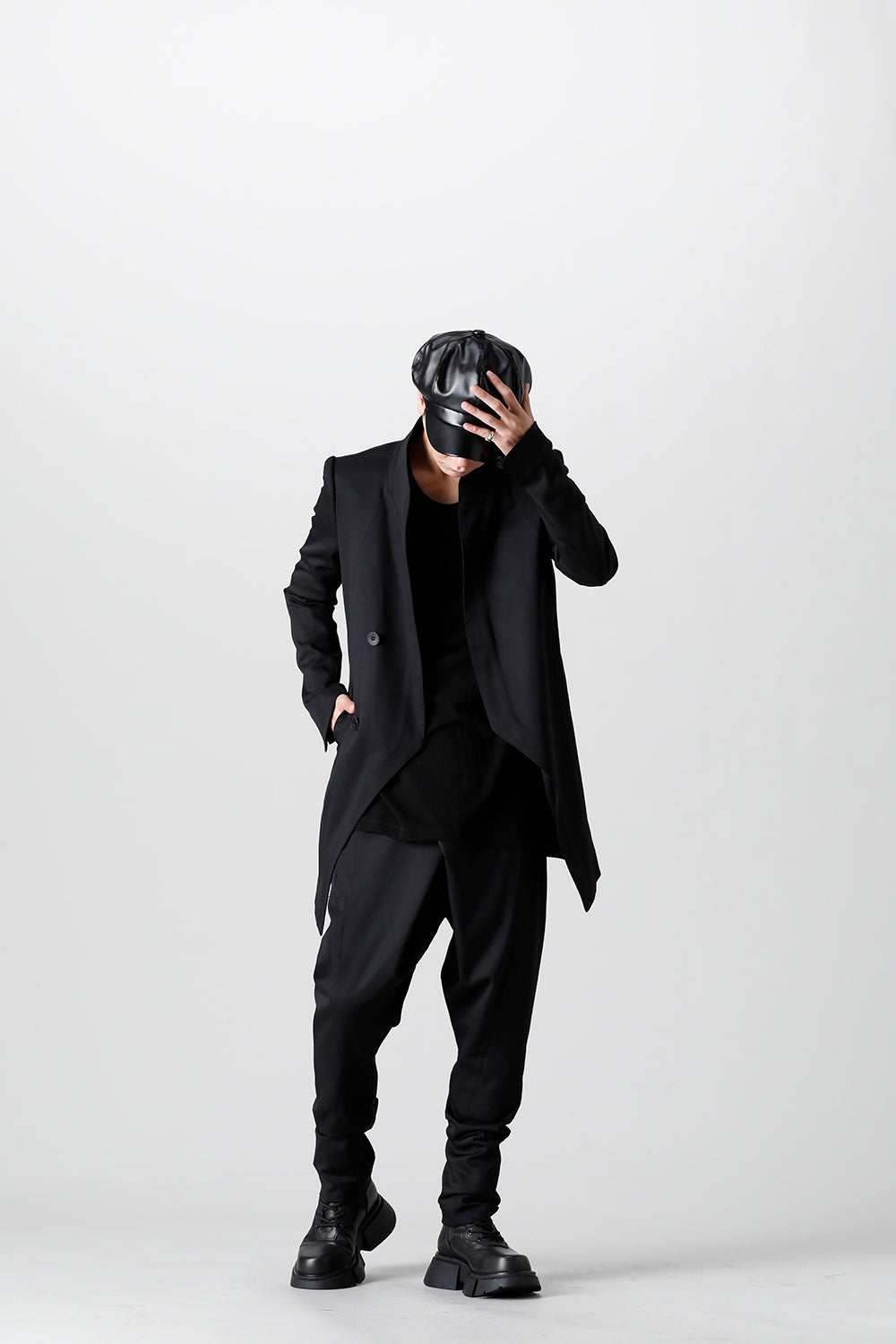 The R Limited 10 year anniversary MA_JULIUS Seamed Tailored Jacket