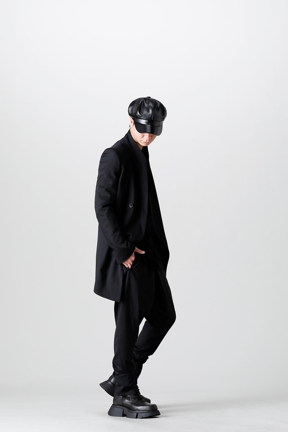 The R Limited 10 year anniversary MA_JULIUS Seamed Tailored Jacket