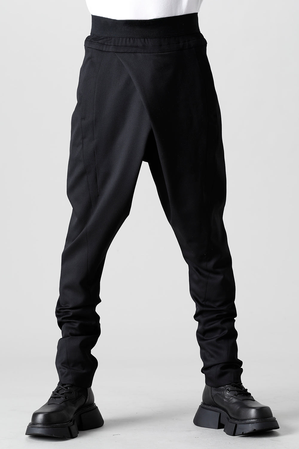 The R Limited 10 year anniversary MA_JULIUS Drop Crotch Drawstring Pants