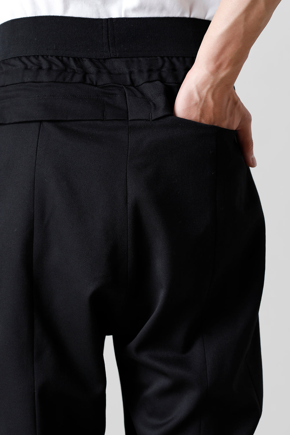 The R Limited 10 year anniversary MA_JULIUS Drop Crotch Drawstring Pants