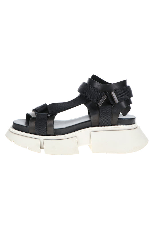 Poly Strap Over Sandal Black × Gray