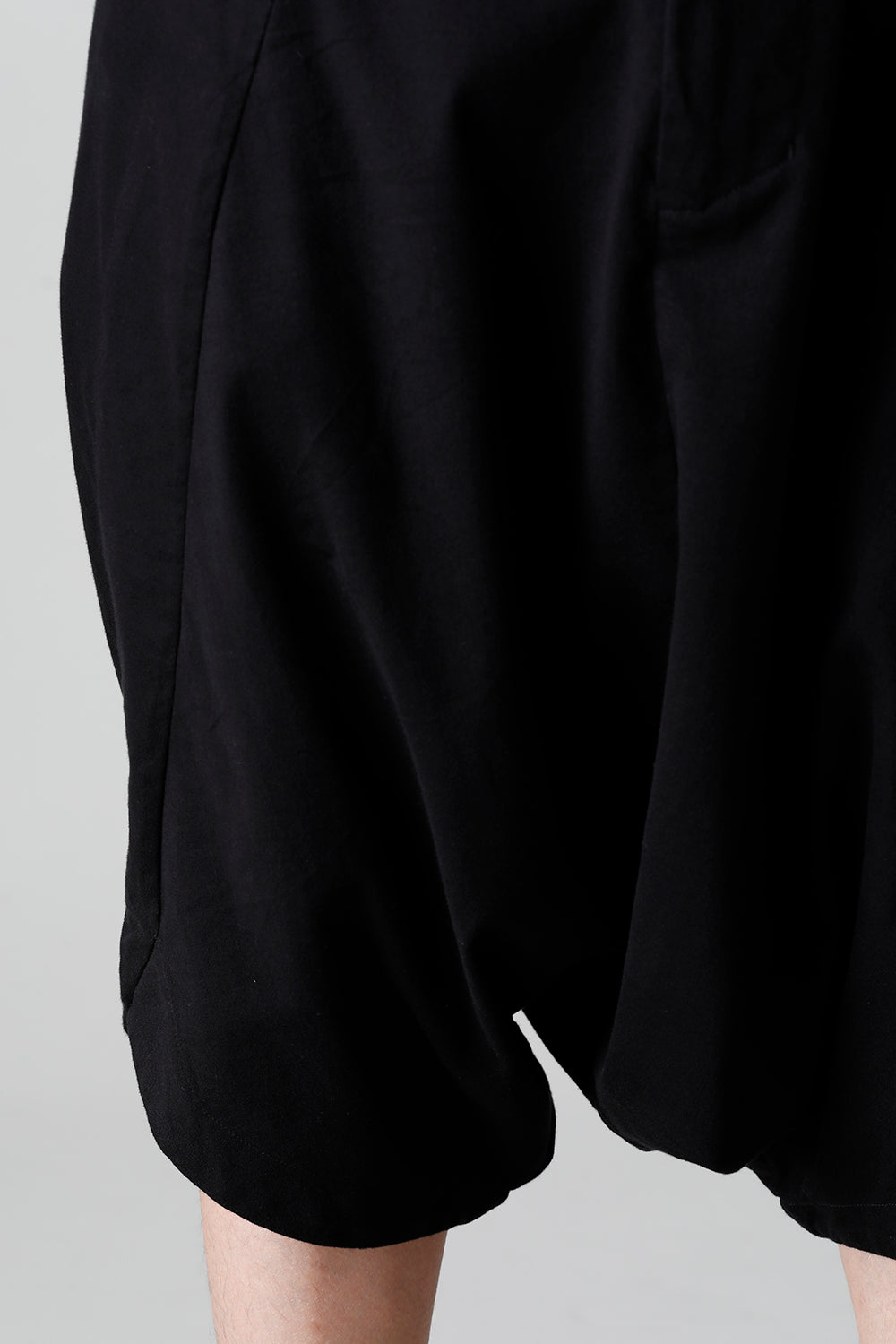 Prism Cut Shorts Black