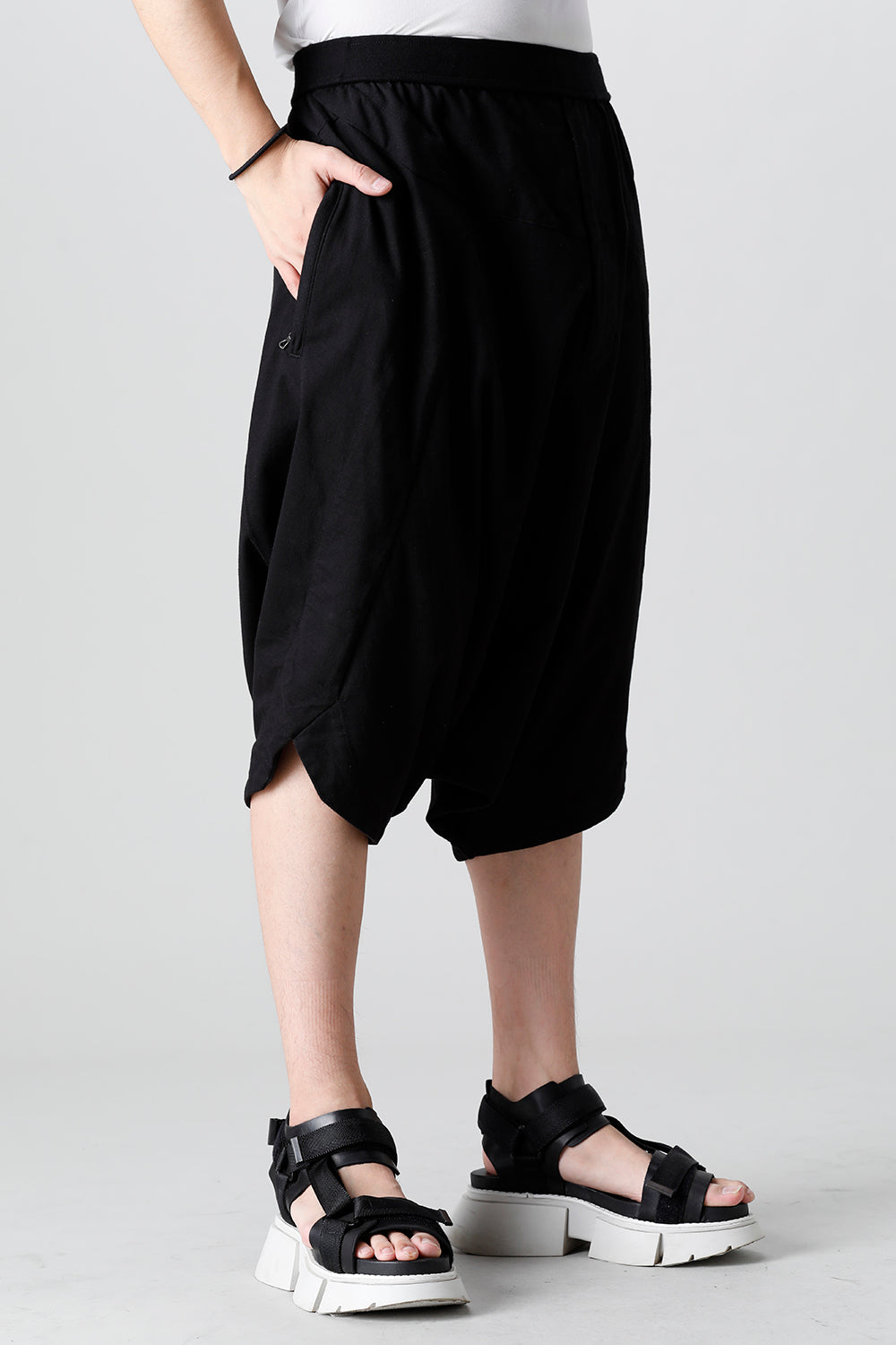 Prism Cut Shorts Black