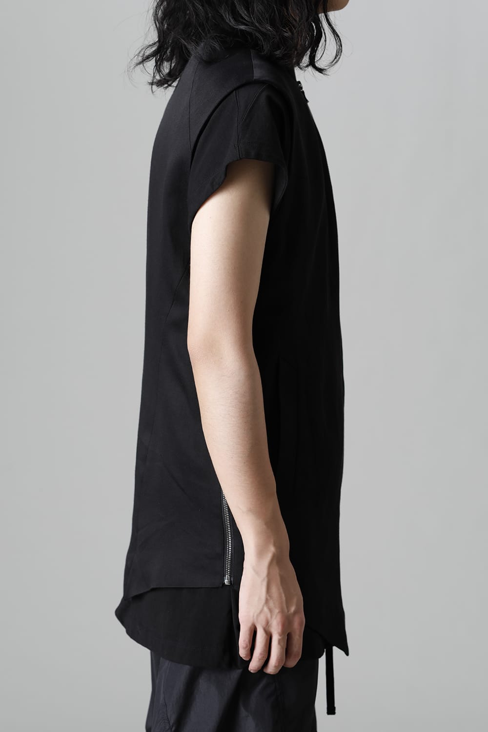 Satin jacquard Vest Black