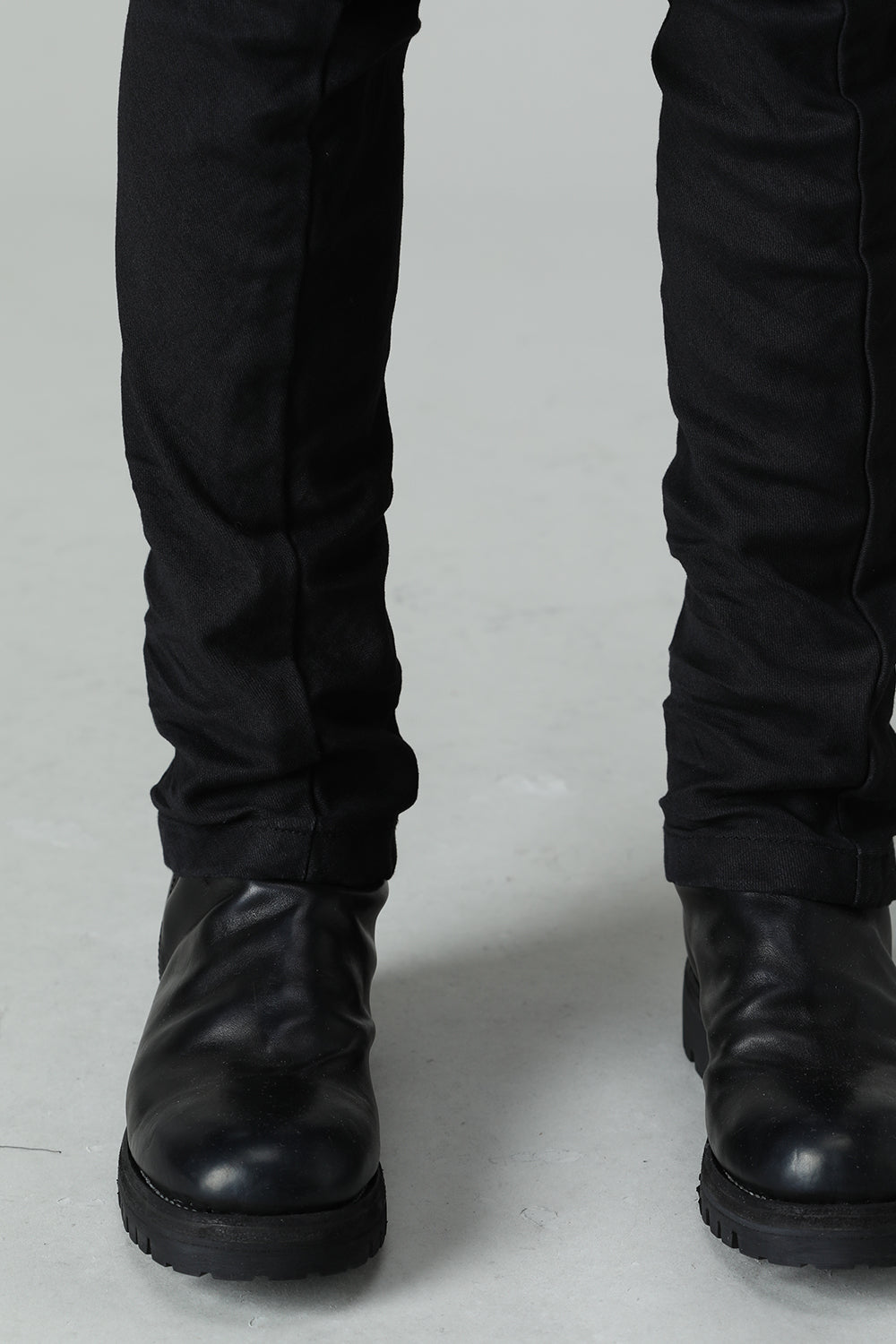 Indirect Skinny Denim Black