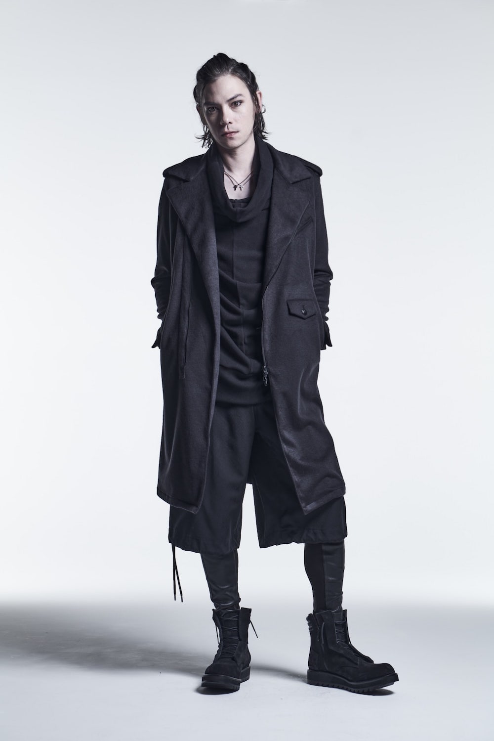 ドルマン ハイネック