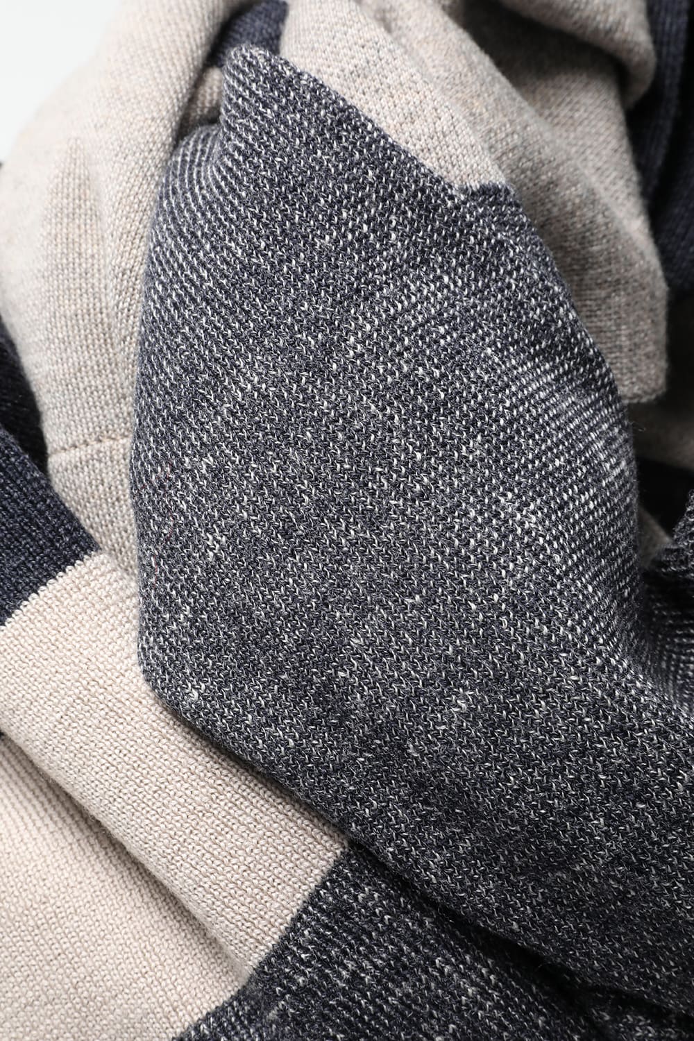 Jacquard stole merino wool