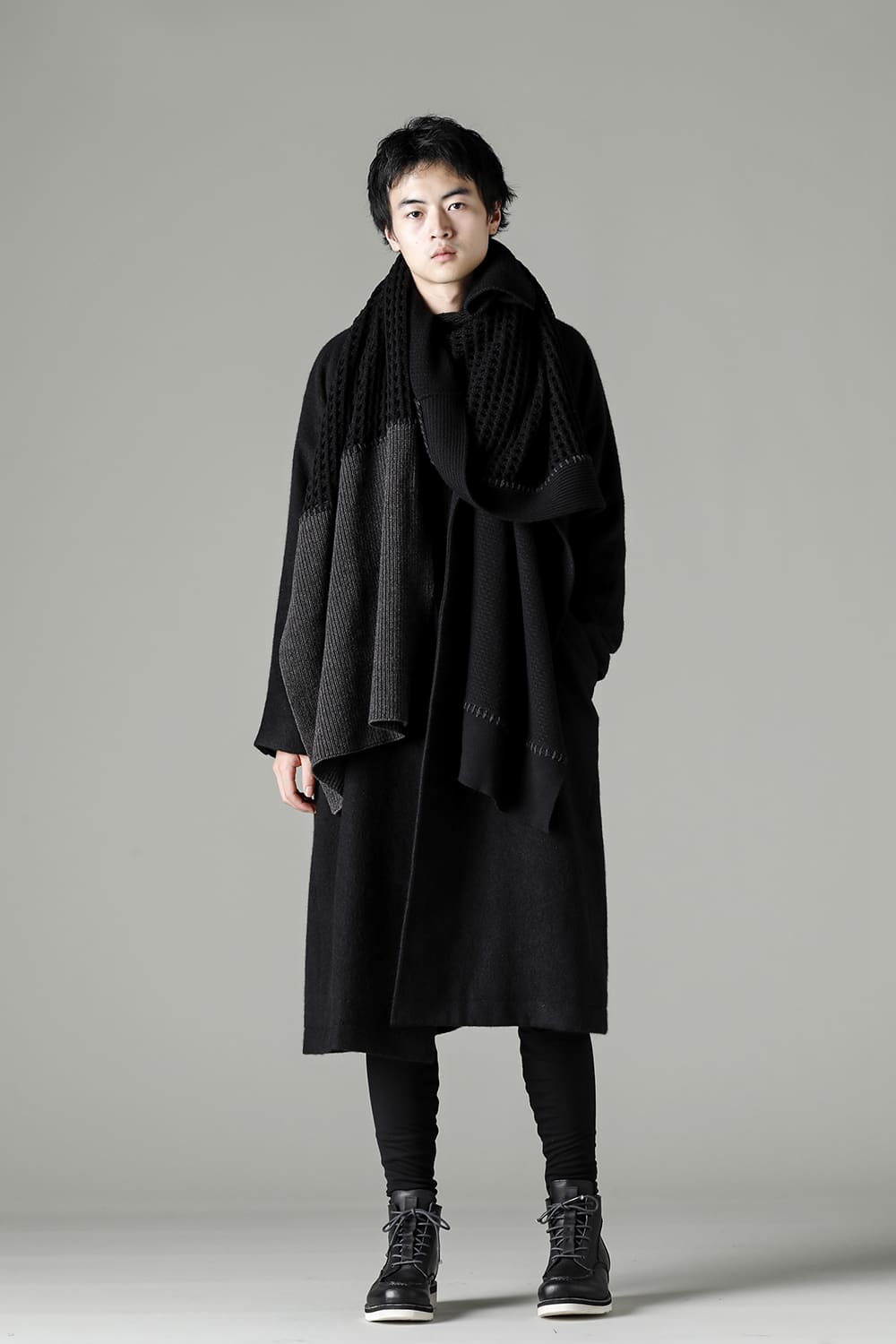 Patchwork stole merino wool / cotton Black