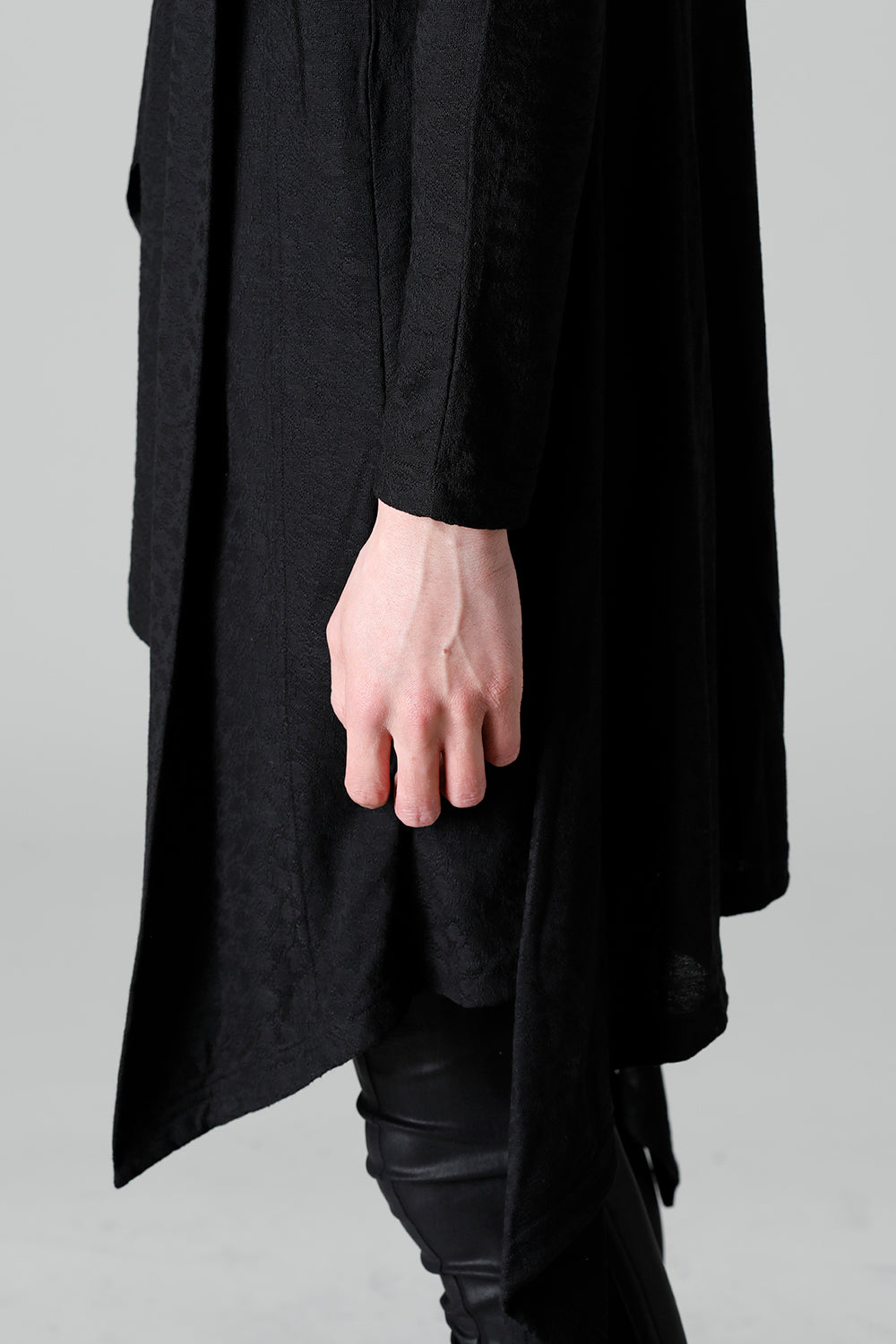 ドルマンカーディガン