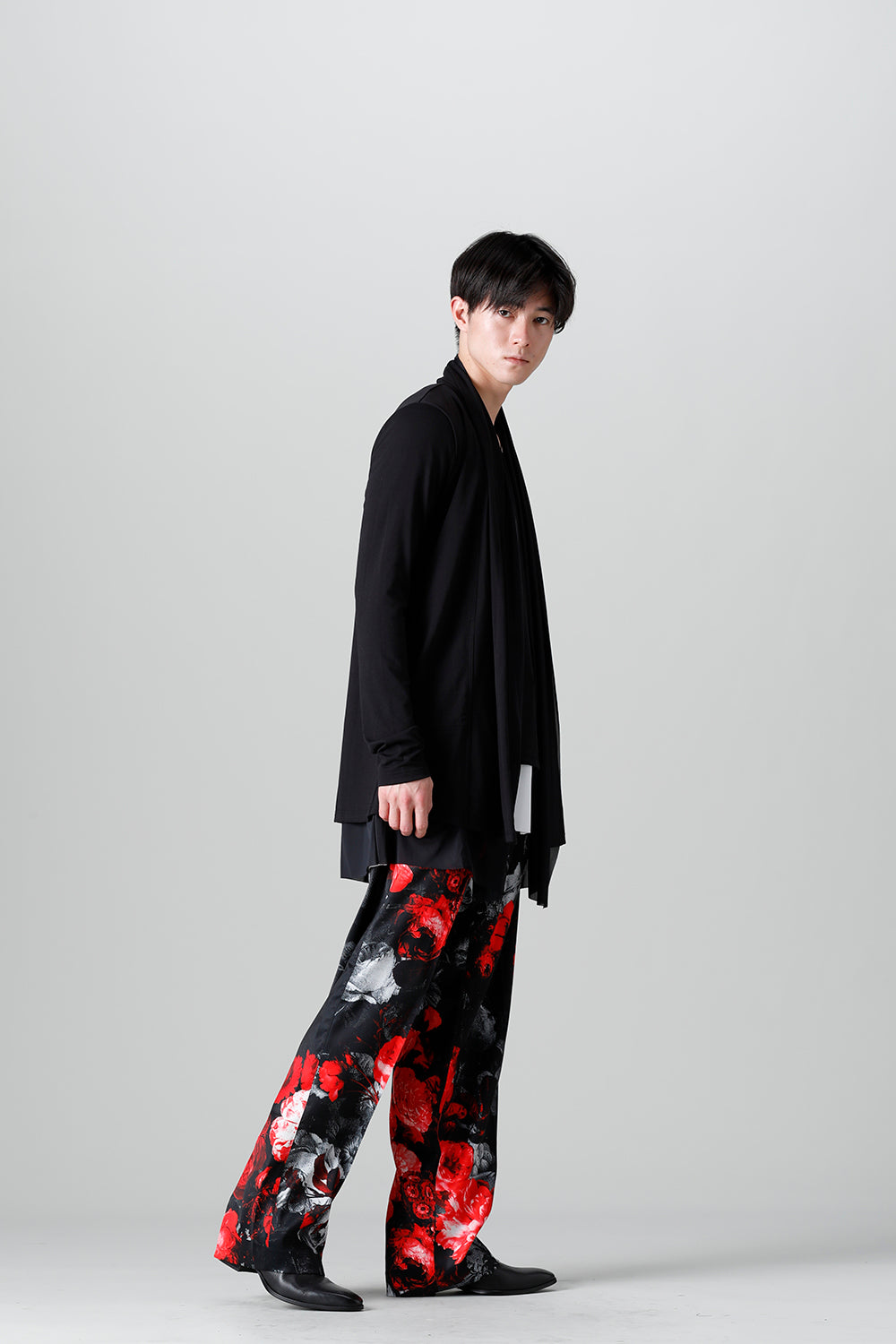 Layered Cardigan Black & Black