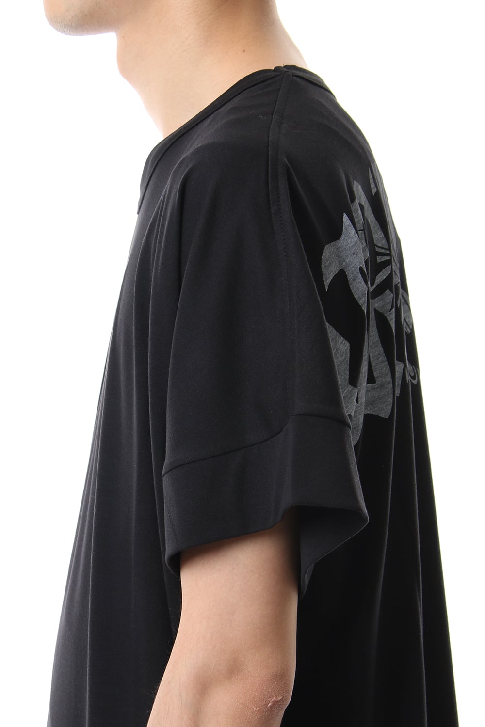 Drop Shoulder T-Shirts Black x White Print