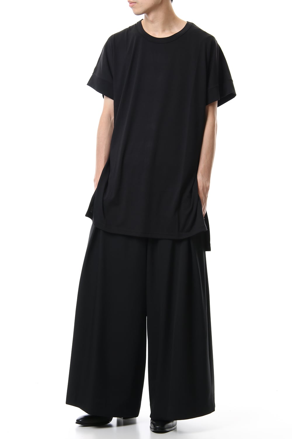 Drop Shoulder T-Shirts Black x White Print