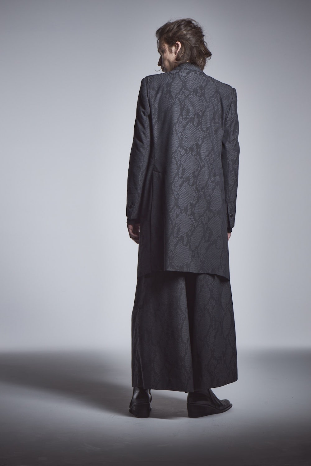 Epaulet Long Jacket Black × Gray